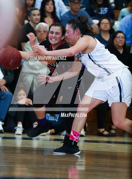 Thumbnail 1 in Rio Mesa @ Camarillo photogallery.