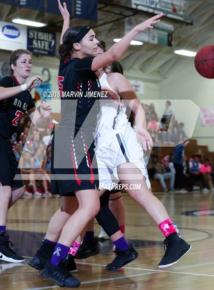 Thumbnail 1 in Rio Mesa @ Camarillo photogallery.