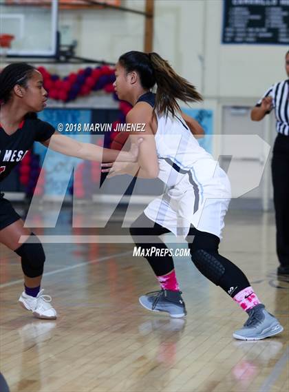 Thumbnail 1 in Rio Mesa @ Camarillo photogallery.