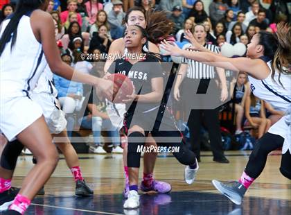Thumbnail 3 in Rio Mesa @ Camarillo photogallery.