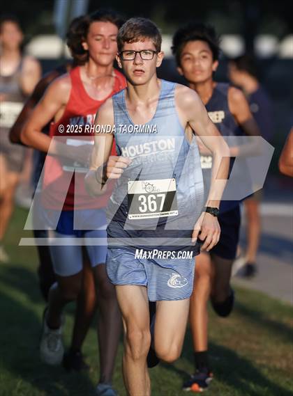 Thumbnail 3 in Houston Christian Dave Jantzen Invitational photogallery.