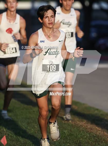 Thumbnail 1 in Houston Christian Dave Jantzen Invitational photogallery.