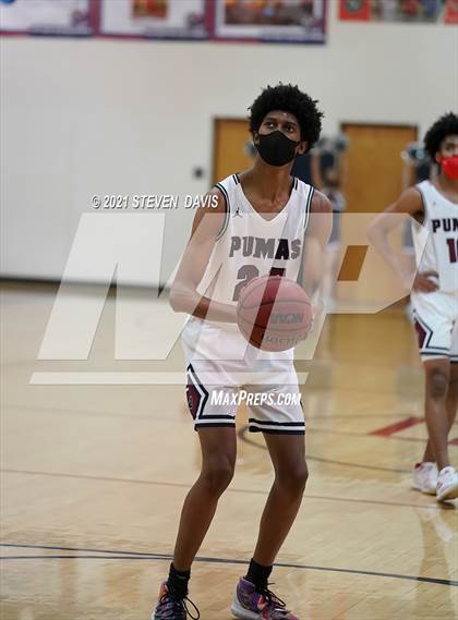 Thumbnail 3 in Kofa @ Perry photogallery.