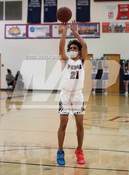 Thumbnail 1 in Kofa @ Perry photogallery.