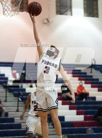 Thumbnail 1 in Kofa @ Perry photogallery.