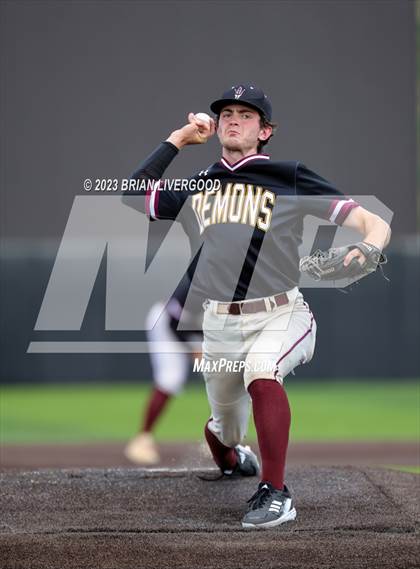 Thumbnail 2 in Golden vs. Riverdale Ridge (CHSAA 4A Round 2) photogallery.
