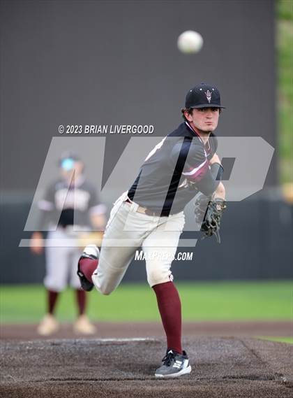 Thumbnail 3 in Golden vs. Riverdale Ridge (CHSAA 4A Round 2) photogallery.