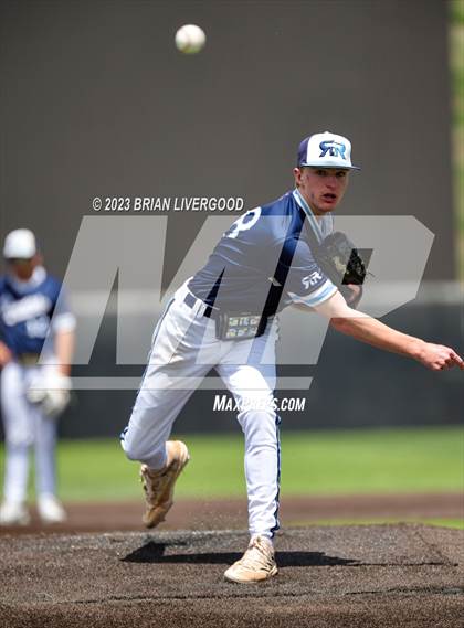 Thumbnail 3 in Golden vs. Riverdale Ridge (CHSAA 4A Round 2) photogallery.