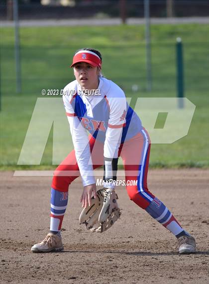 Thumbnail 2 in Reno vs. Vista del Lago (Stephanie LeDoux Tournament) photogallery.