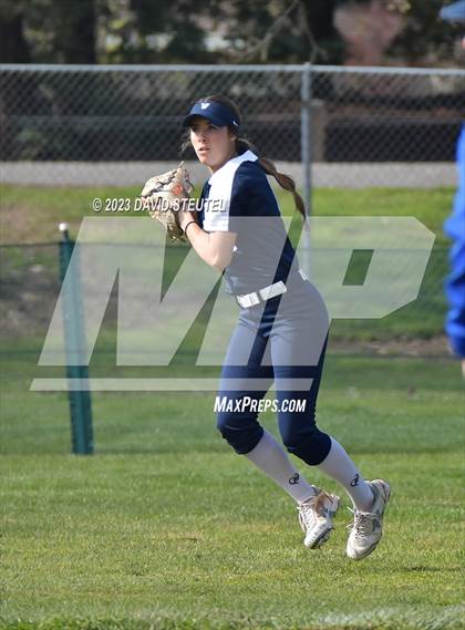 Thumbnail 3 in Reno vs. Vista del Lago (Stephanie LeDoux Tournament) photogallery.