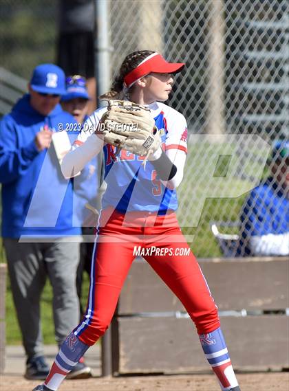 Thumbnail 3 in Reno vs. Vista del Lago (Stephanie LeDoux Tournament) photogallery.