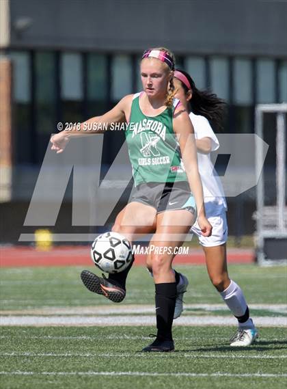 Thumbnail 1 in Winchester @ Nashoba Regional photogallery.