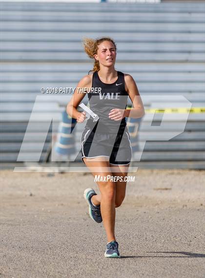 Thumbnail 2 in Nyssa Invitational photogallery.