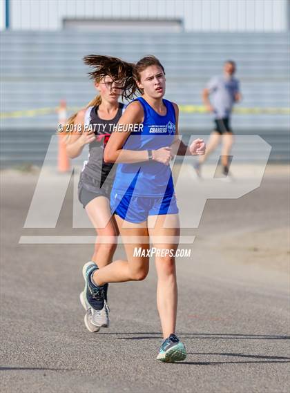 Thumbnail 1 in Nyssa Invitational photogallery.