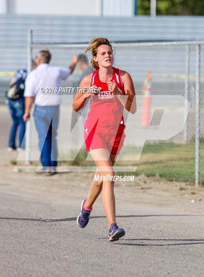Thumbnail 2 in Nyssa Invitational photogallery.