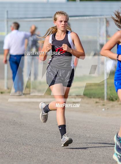 Thumbnail 1 in Nyssa Invitational photogallery.