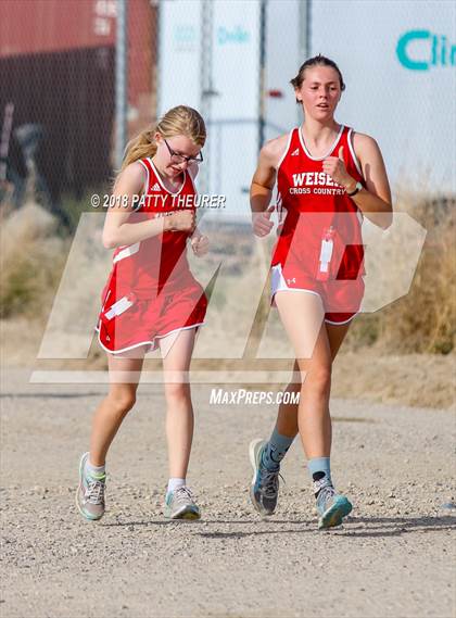 Thumbnail 2 in Nyssa Invitational photogallery.