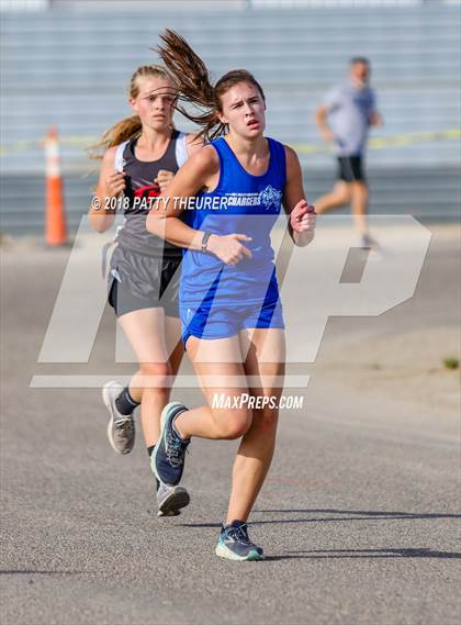 Thumbnail 2 in Nyssa Invitational photogallery.