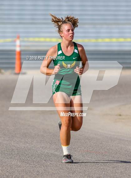 Thumbnail 1 in Nyssa Invitational photogallery.
