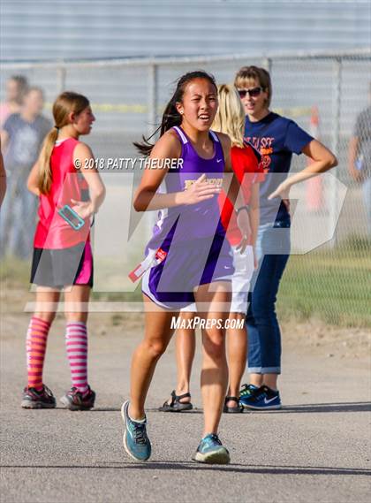 Thumbnail 2 in Nyssa Invitational photogallery.