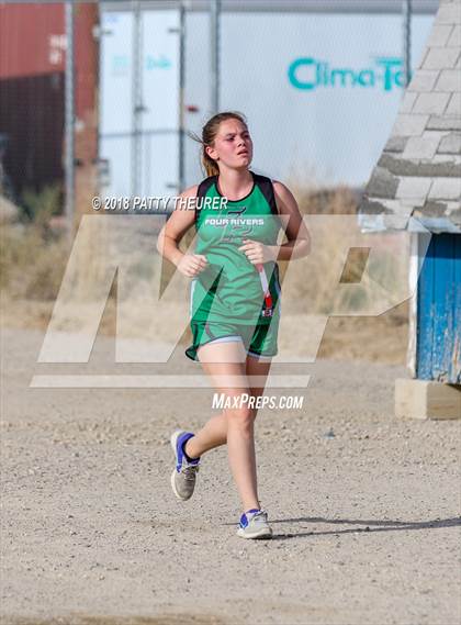 Thumbnail 3 in Nyssa Invitational photogallery.