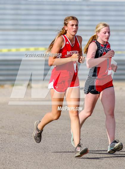 Thumbnail 2 in Nyssa Invitational photogallery.