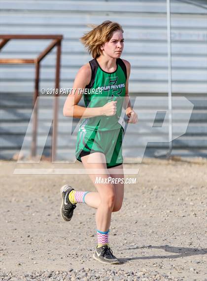 Thumbnail 3 in Nyssa Invitational photogallery.