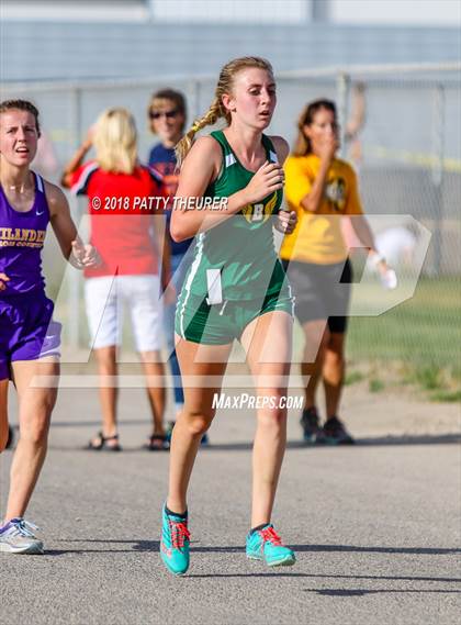 Thumbnail 1 in Nyssa Invitational photogallery.