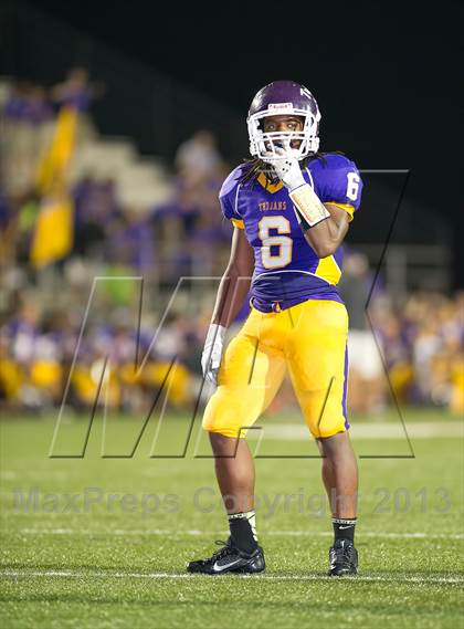 Thumbnail 2 in Gaffney @ Northwestern photogallery.
