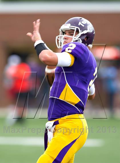 Thumbnail 1 in Gaffney @ Northwestern photogallery.