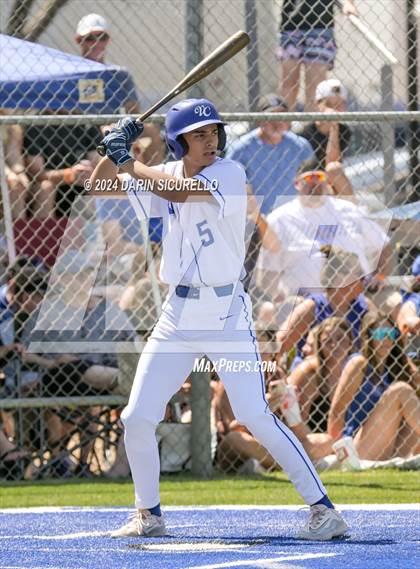 Thumbnail 2 in Tanque Verde vs Valley Christian (AIA 3A Quarterfinals) photogallery.