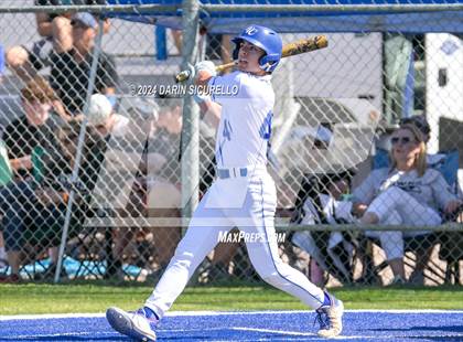 Thumbnail 2 in Tanque Verde vs Valley Christian (AIA 3A Quarterfinals) photogallery.