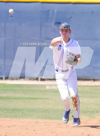 Thumbnail 1 in Tanque Verde vs Valley Christian (AIA 3A Quarterfinals) photogallery.