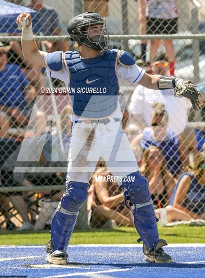 Thumbnail 2 in Tanque Verde vs Valley Christian (AIA 3A Quarterfinals) photogallery.