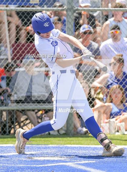 Thumbnail 2 in Tanque Verde vs Valley Christian (AIA 3A Quarterfinals) photogallery.