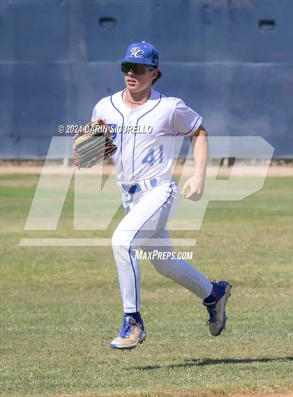 Thumbnail 2 in Tanque Verde vs Valley Christian (AIA 3A Quarterfinals) photogallery.