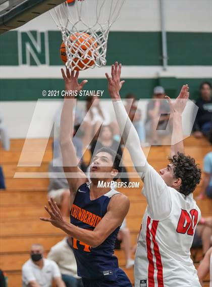 Thumbnail 3 in Chaparral vs. Thunderbird photogallery.