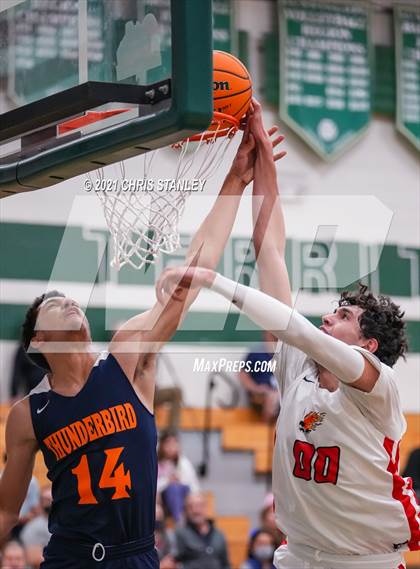 Thumbnail 1 in Chaparral vs. Thunderbird photogallery.