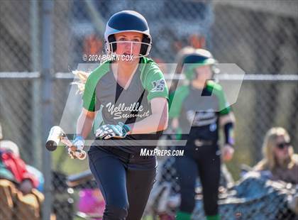 Thumbnail 3 in Yellville-Summit vs Bergman (Big Cat Classic) photogallery.