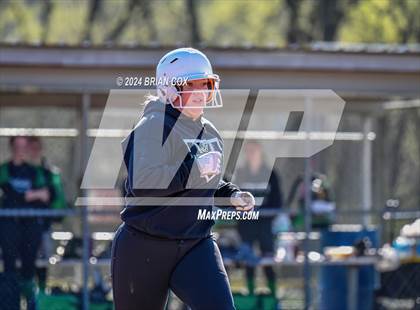 Thumbnail 2 in Yellville-Summit vs Bergman (Big Cat Classic) photogallery.