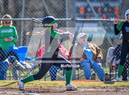 Thumbnail 2 in Yellville-Summit vs Bergman (Big Cat Classic) photogallery.