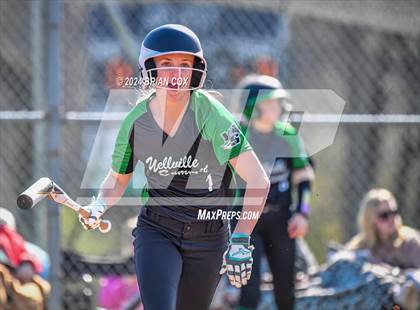 Thumbnail 1 in Yellville-Summit vs Bergman (Big Cat Classic) photogallery.