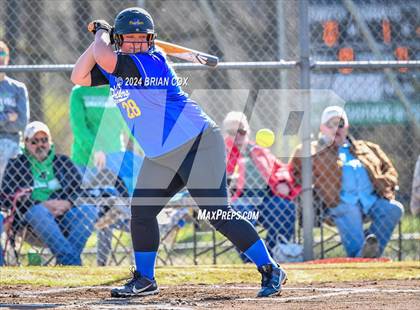 Thumbnail 3 in Yellville-Summit vs Bergman (Big Cat Classic) photogallery.
