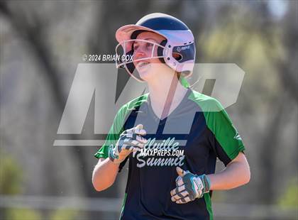 Thumbnail 3 in Yellville-Summit vs Bergman (Big Cat Classic) photogallery.