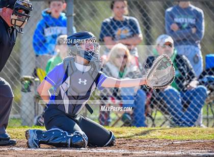 Thumbnail 2 in Yellville-Summit vs Bergman (Big Cat Classic) photogallery.
