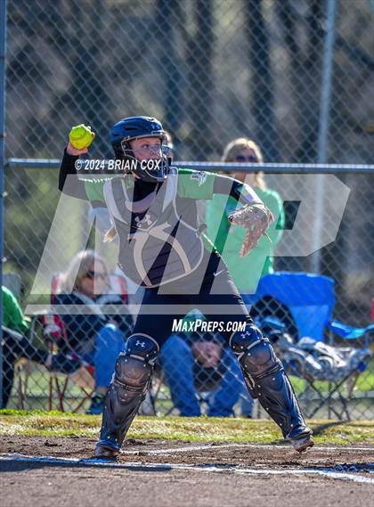 Thumbnail 1 in Yellville-Summit vs Bergman (Big Cat Classic) photogallery.