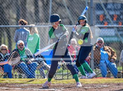 Thumbnail 2 in Yellville-Summit vs Bergman (Big Cat Classic) photogallery.