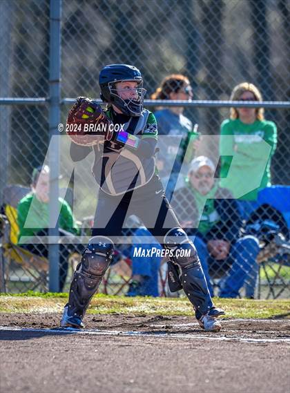 Thumbnail 2 in Yellville-Summit vs Bergman (Big Cat Classic) photogallery.