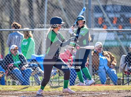 Thumbnail 1 in Yellville-Summit vs Bergman (Big Cat Classic) photogallery.
