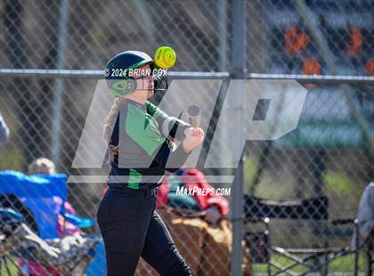 Thumbnail 1 in Yellville-Summit vs Bergman (Big Cat Classic) photogallery.